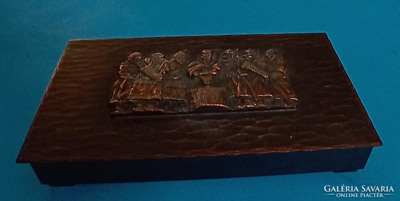 Bronze box, the blood contract of the seven chieftains of the conquering tribes, tevan margit style lignifer