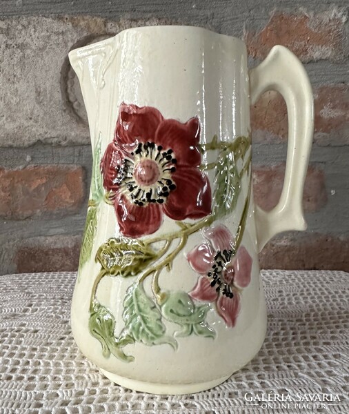 Körmöcbánya majolica jug