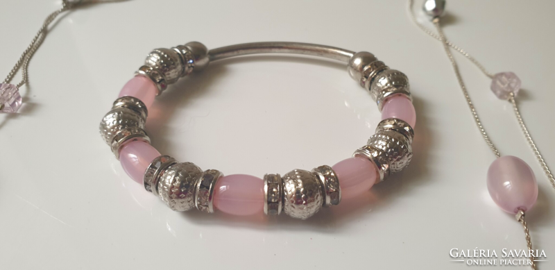 Pink long necklace + 1 bracelet
