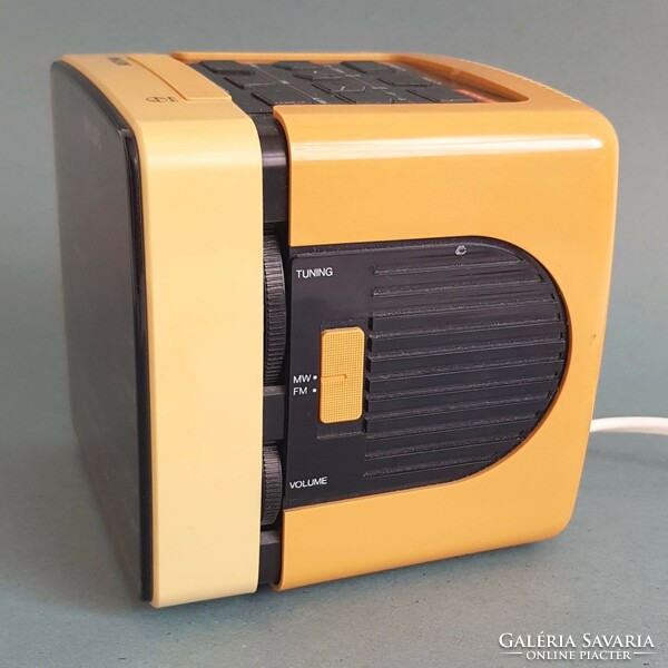 Vintage Philips D3110/2 Cube rádiós AM/FM ébresztő óra
