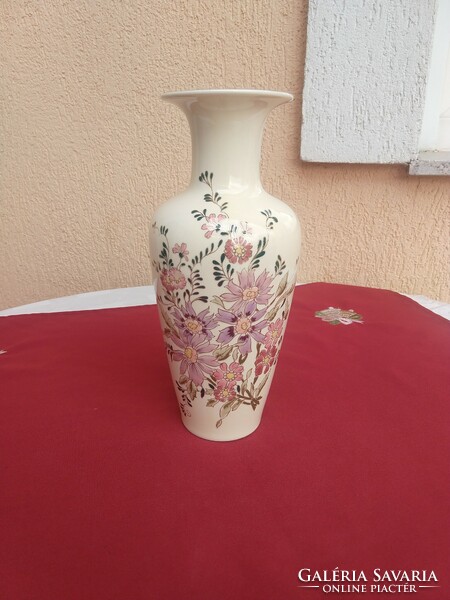 Zsolnay hand-painted large vase with flower pattern.. 27.5 Cm,, perfect,, now without a minimum price,,