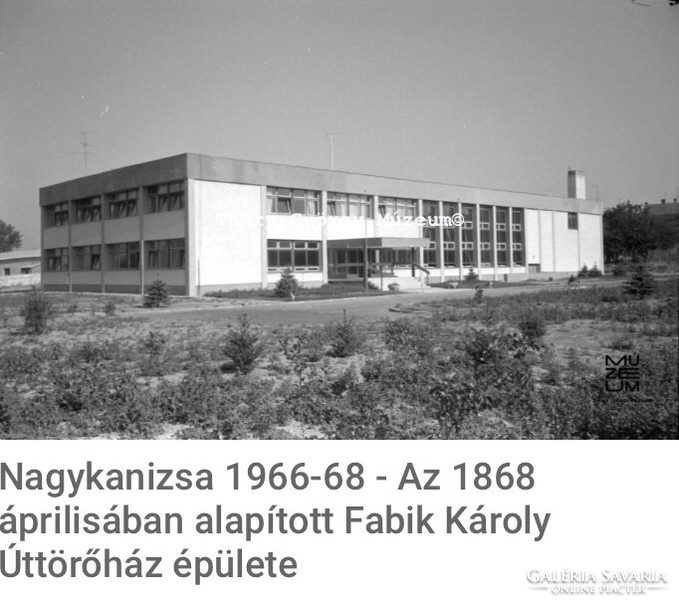 Commemorative plaque of László Haraszti - Károly Fabrik Pioneer House (Nagykanizsa)