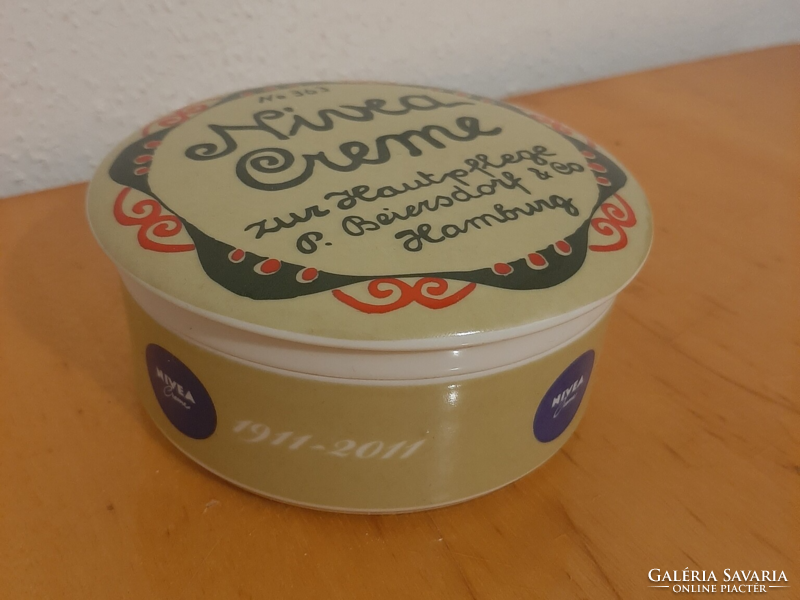 Hollóháza nivea cream bonbonier jar 11.5 cm lid 12.5 cm