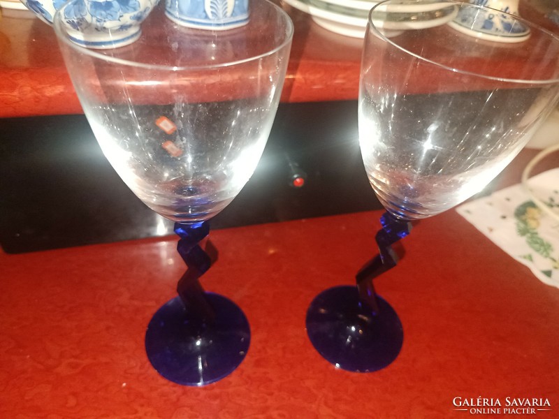 2 special art deco champagne glasses
