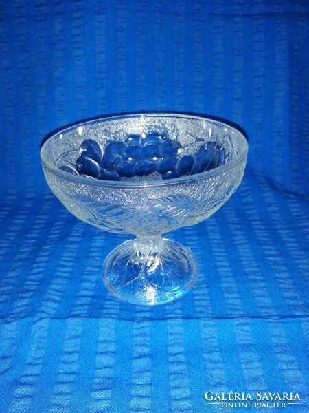 Glass goblet with fruit pattern (a6)