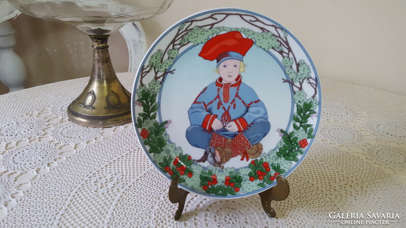 Rare, villeroy & boch porcelain wall plate, unicef children of the world no.7