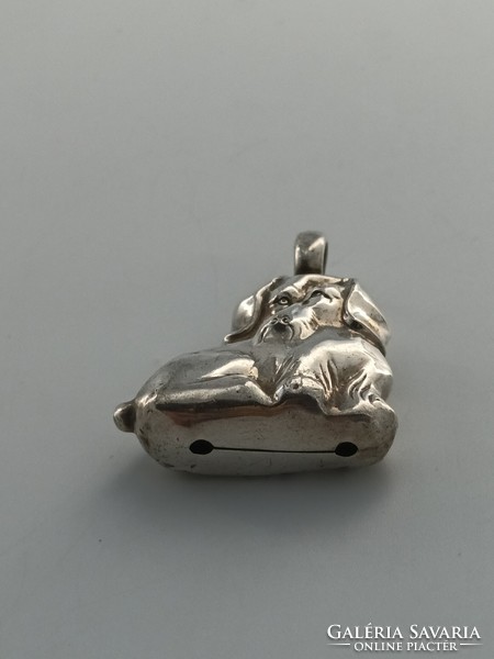 Silver figure, bell, dog, key chain