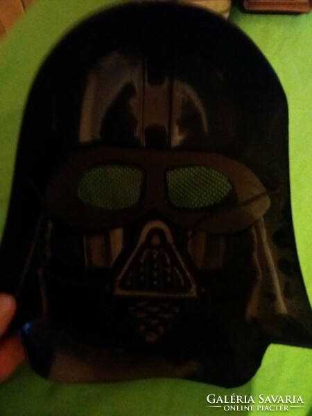 Retro carnival mask star wars darth vader in very nice condition according to the pictures