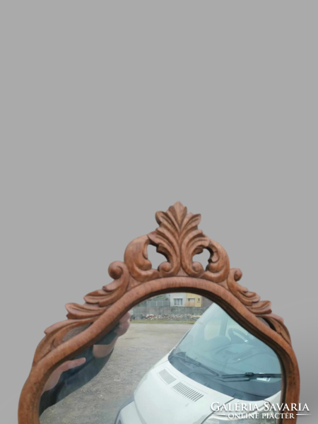 Neo-baroque sponge-shaped mirror