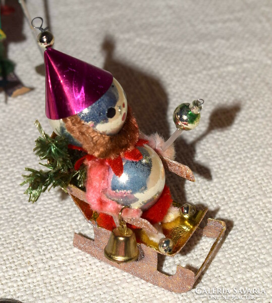 Retro tapestry? Christmas tree decoration - Santa's glitter paper sleigh, bell 10cm
