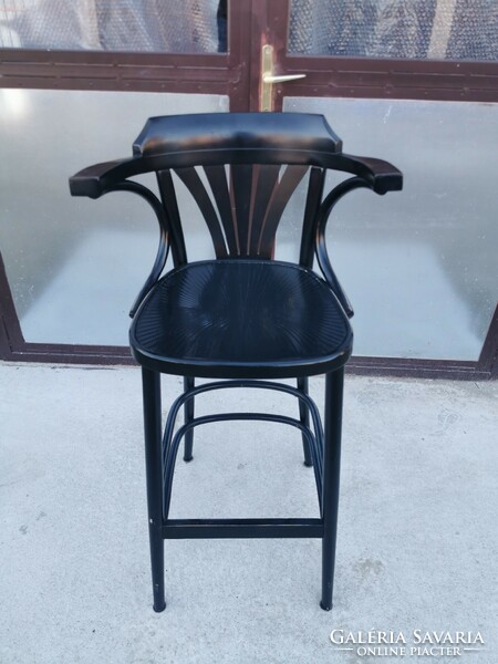Thonet stílusú bárszék / szék / fekete