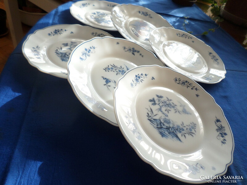 Új! Hat darabos süteményes tányérok kék virág mintával, tejüveg, jénai arcopal FRANCE