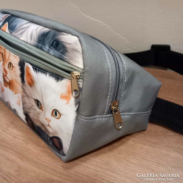Kitty, kitty belt bag