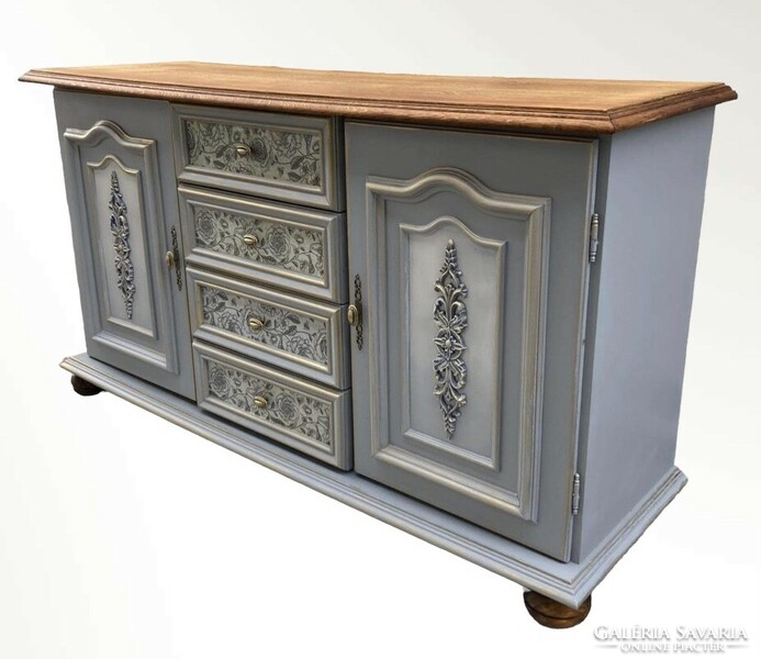 A large display cabinet with a romantic atmosphere, a sideboard