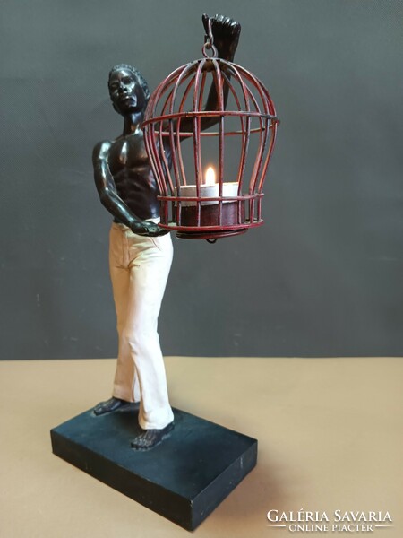 Art -Deco  fekete fiú lámpával figurális szobor. Alkudható.