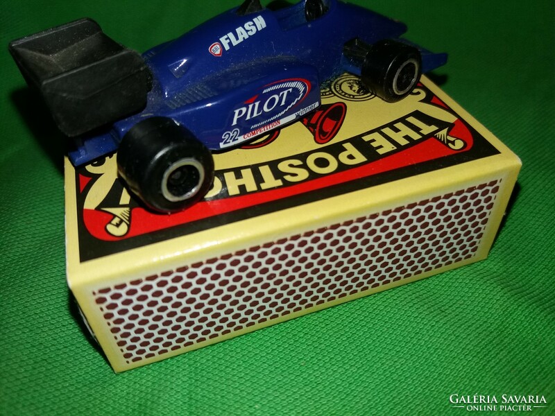 Retro majorette f 1 metal racing car 1: 55 scale model car according to the pictures