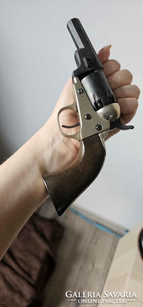 XIX. End of century revolver replica Spanish decorative weapon