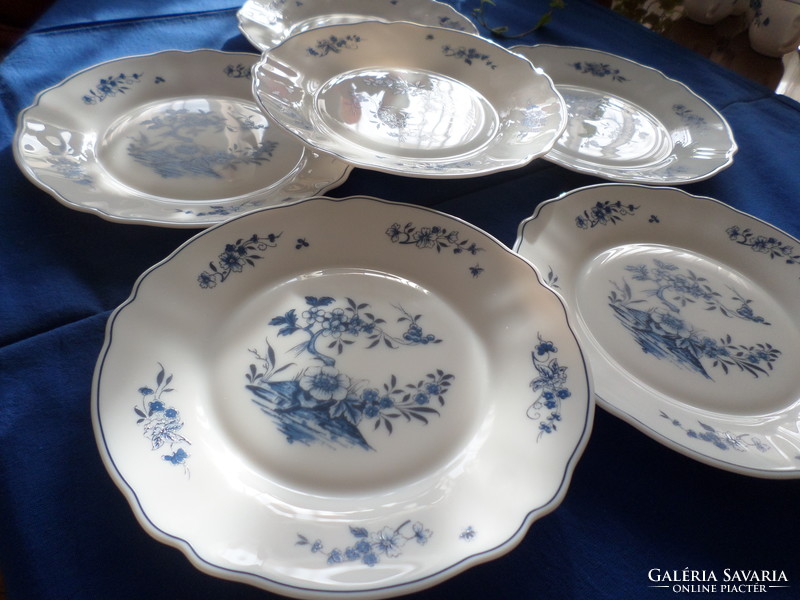 New! Six cake plates with a blue flower pattern, milk glass, Jena Arcopal France