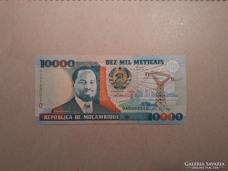 Mozambique-10,000 meticais 1991 unc