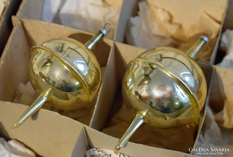 2 darab régi egyforma üveg karácsonyfadísz    arany színű búgócsiga   - 10 és 11cm