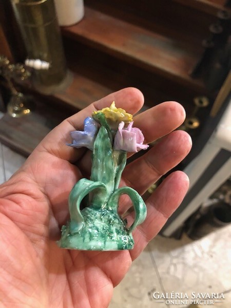 Óherend porcelain flower rarity, 8 cm high collector's piece.