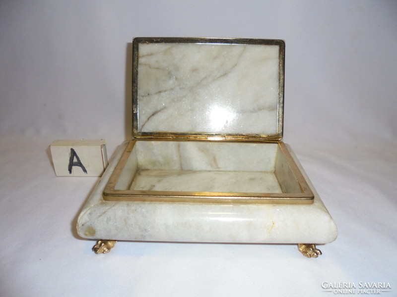 Marble jewelry box - lion's foot