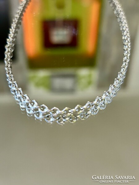 Gorgeous, solid silver necklace