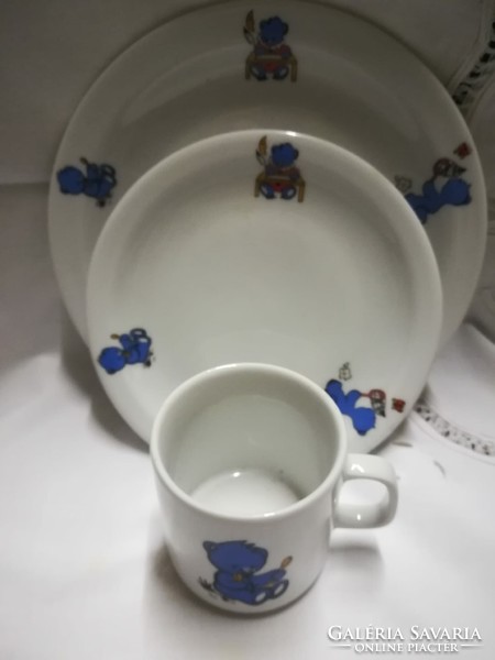Porcelain children's set, plates+mug