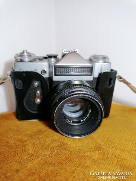 Zenith-e Soviet retro camera