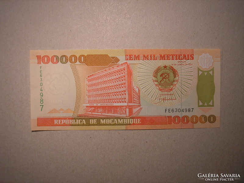 Mozambik-100 000 Meticais 1993 UNC