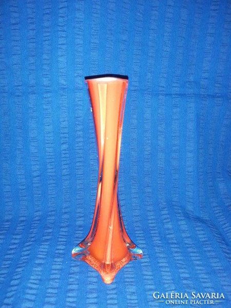Csavart narancs üveg váza 21 cm magas (A6)