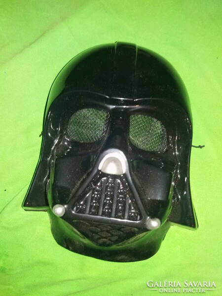 Retro carnival mask star wars darth vader in very nice condition according to the pictures