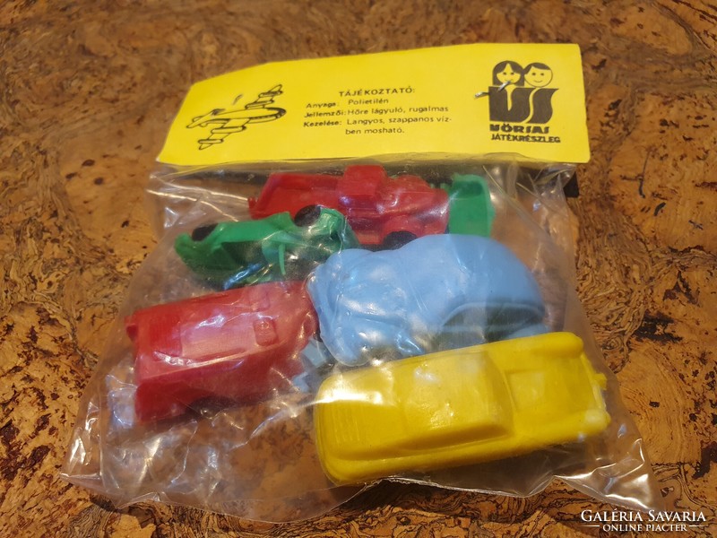 Retro non-disc factory traffic cars elaborated to the smallest detail in unopened packaging