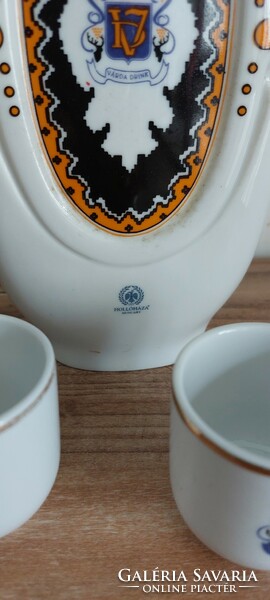 Hollóházi porcelain Várda old peach brandy flask set (with 2 cups)