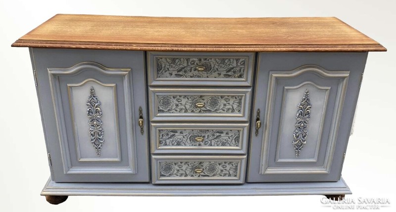 A large display cabinet with a romantic atmosphere, a sideboard
