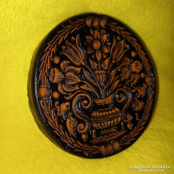 Floral, wax gingerbread mold, mold, baking mold or wall decoration.
