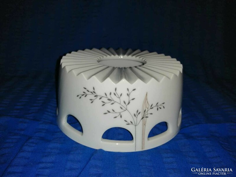 Porcelain warmer (a6)