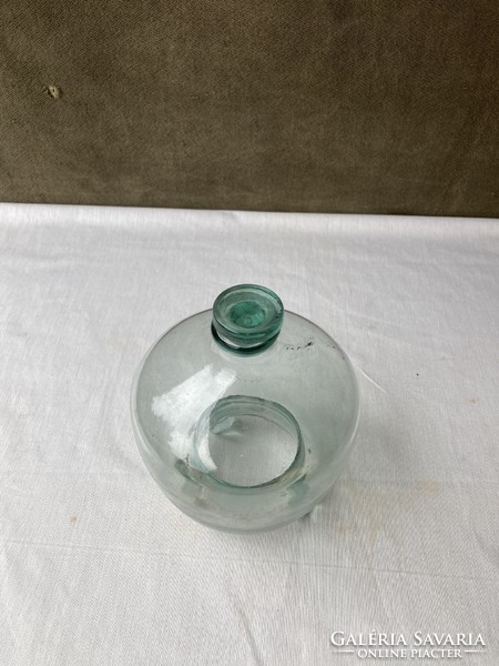 Antik zöld színű hutaüveg légyfogó.