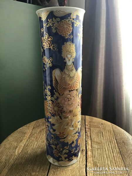 Old Kaiser porcelain vase