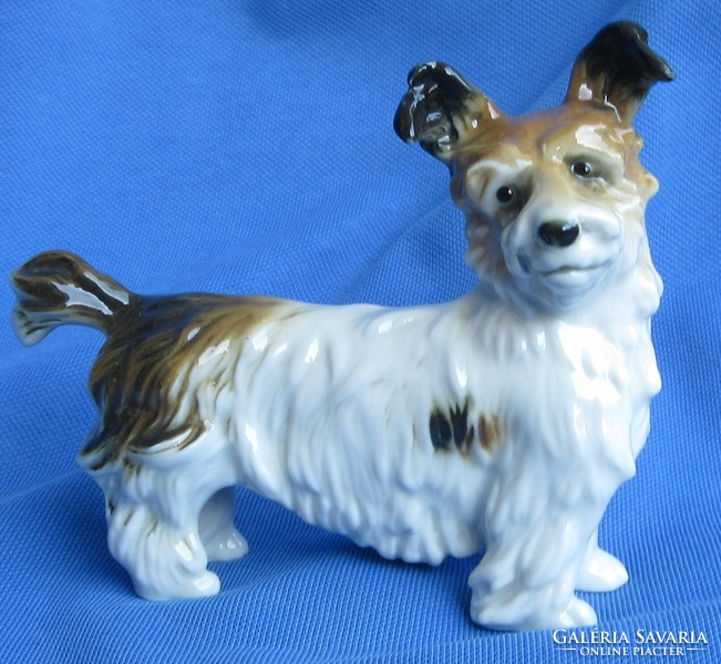 ENS porcelán kutya   jelzett,  9.5  cm magas