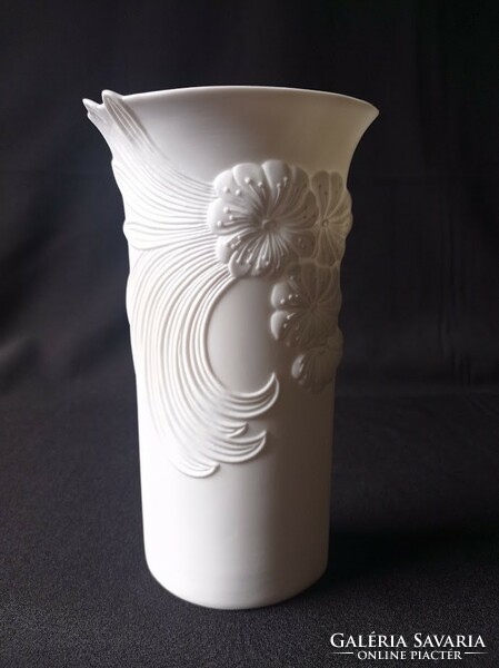 Hófehér AK Kaiser M.Frey 740/2 Bisquit porcelán váza