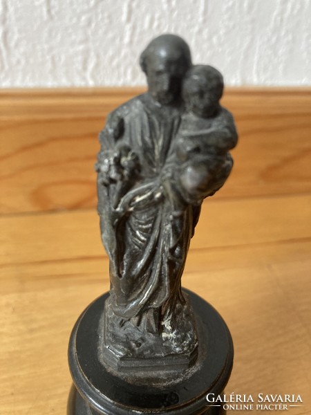 Saint Joseph with baby Jesus