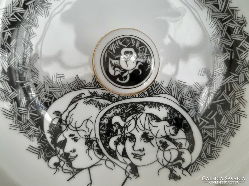 Szasz Endre or Jurcsák László Hólloháza porcelain ashtray