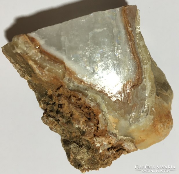 Gyönyörű nagy hegyikristály egykristály ásvány kvarc kristály  gyémánt fényű geóda