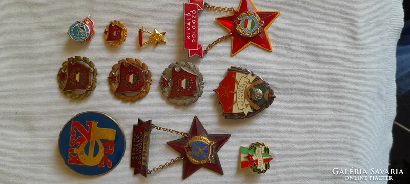 18 socialist badge badges in one