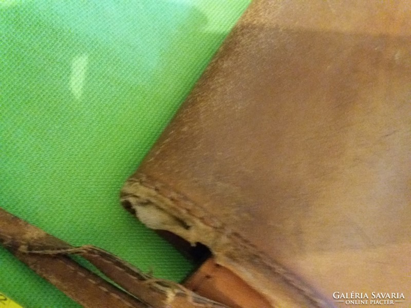 Antique leather trunk shape original Ziegler (Szeged) leather bag 27 x 20 cm according to the pictures