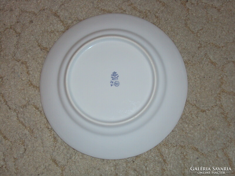 Retro old marked porcelain flat plate thun tk natalie made in Czechoslovakia