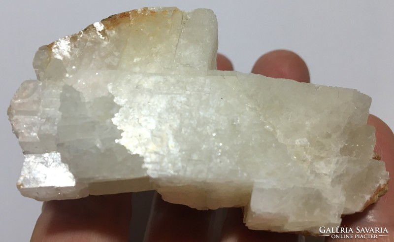 Beautiful large rock crystal mineral quartz crystal diamond luster geode