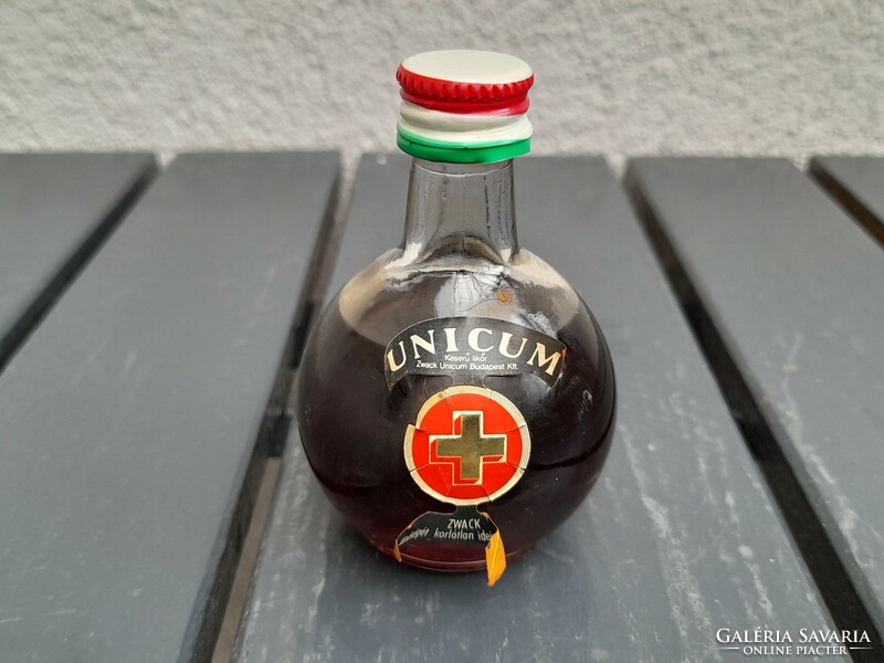 Unicum kb 35 éves 0.05 l