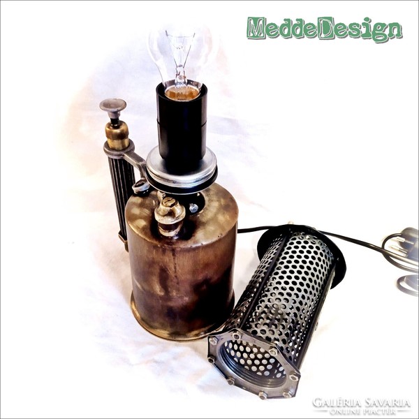 Meddedesign steam/dieselpunk, loft/industrial table mood lamp